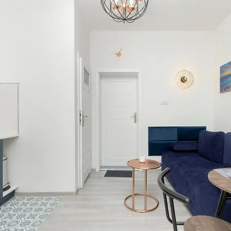 Z Parkingiem Tylko 8 Minut Spaceru Od Morza By Renters