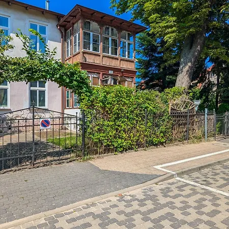 Daire Z Parkingiem Tylko 8 Minut Spaceru Od Morza By Renters Sopot